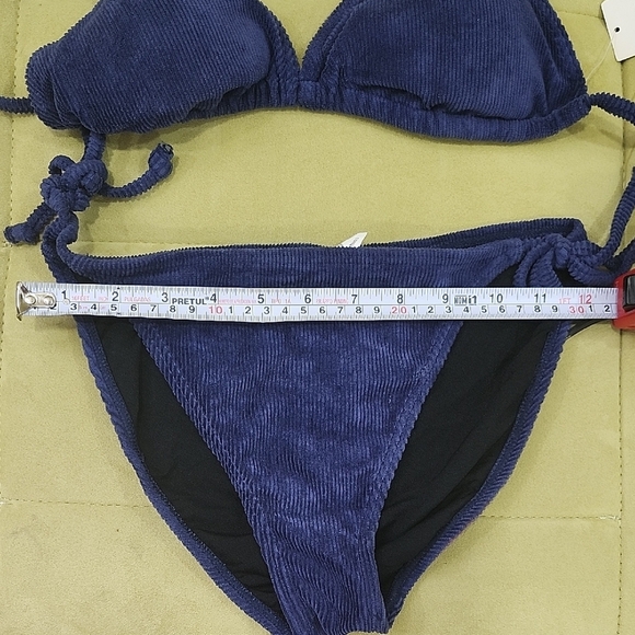 Vtg NWT C.C Blue Halter Bikini Corduroy Set with Adjustable Ties - Picture 11 of 13